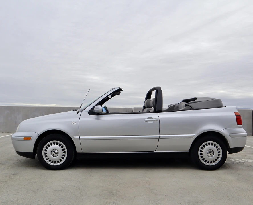 2002 Volkswagen Golf Cabrio Mk3 - Image 3 of 31