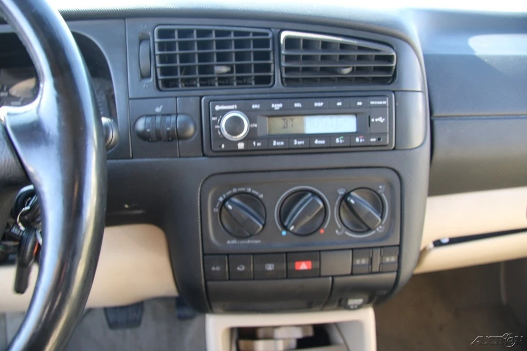 2002 Volkswagen Golf Cabrio Mk3 - Image 16 of 21