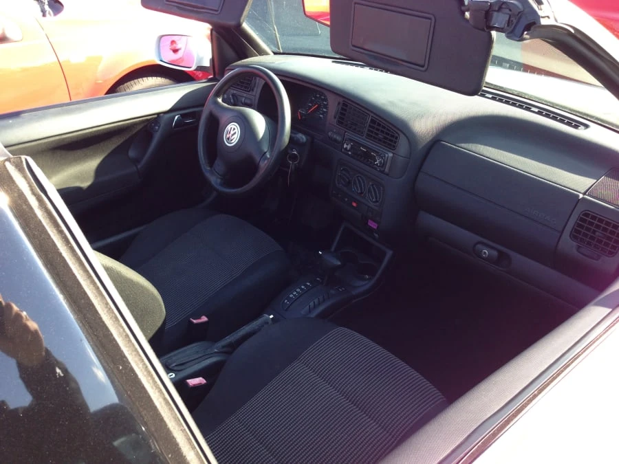 2002 Volkswagen Golf Cabrio Mk3 - Image 2 of 6