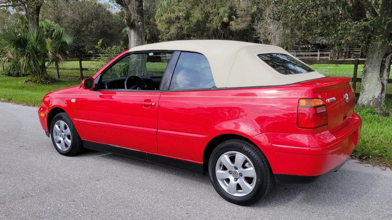 2002 Volkswagen Golf Cabrio Mk3 - Image 2 of 6