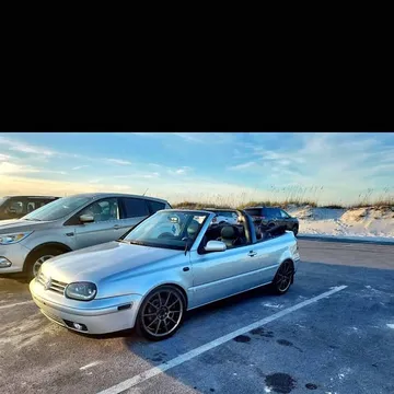 2002 Volkswagen Cabrio GLX Convertible 2D
