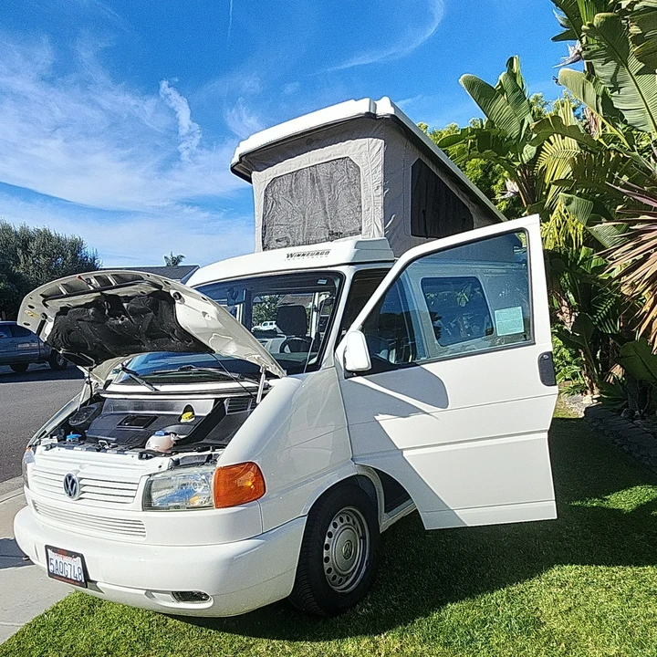 2002 Volkswagen EuroVan - Image 14 of 21