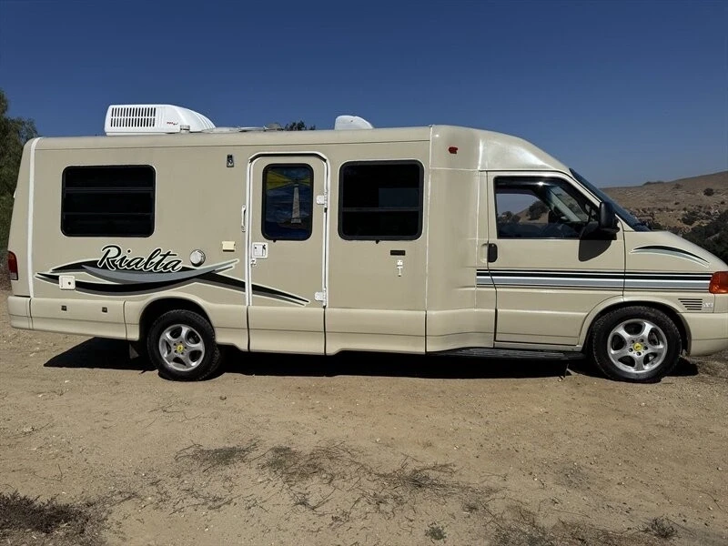 2002 Volkswagen EuroVan - Image 7 of 12