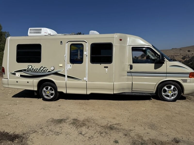 2002 Volkswagen EuroVan - Image 7 of 12