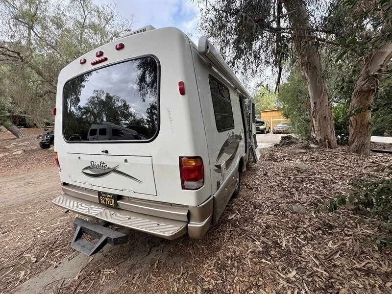 2002 Volkswagen EuroVan - Image 5 of 12
