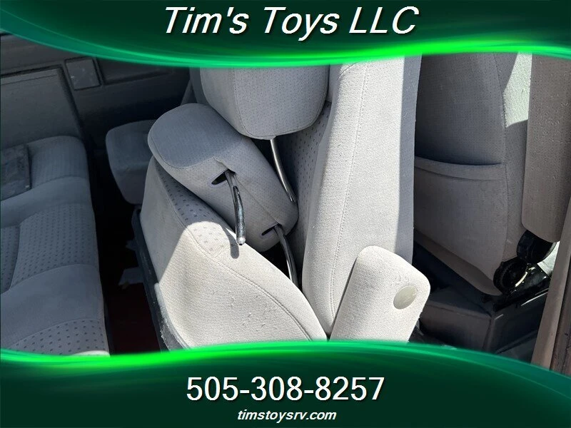 2002 Volkswagen EuroVan - Image 7 of 12