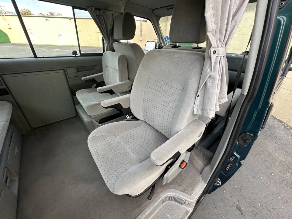 2002 Volkswagen EuroVan - Image 12 of 21