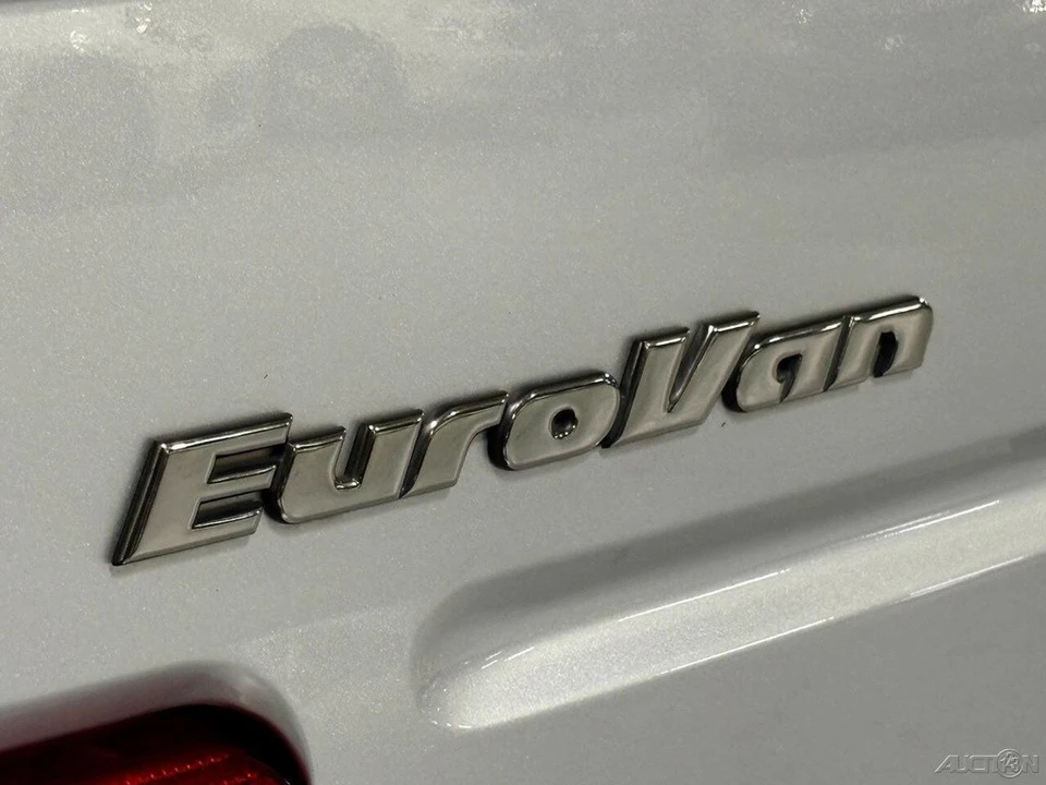 2002 Volkswagen EuroVan - Image 8 of 21