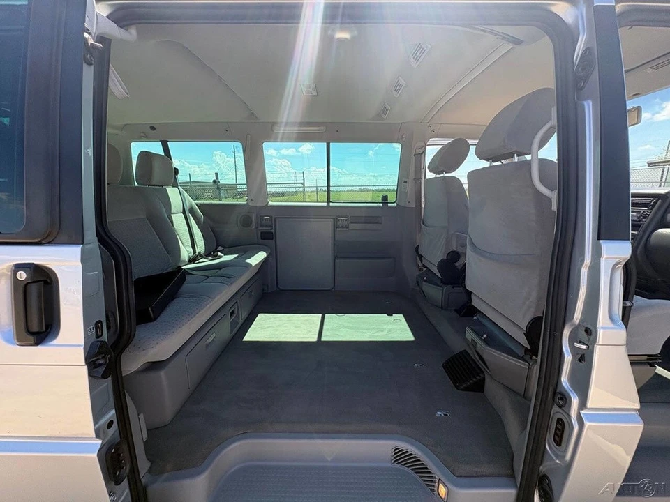 2002 Volkswagen EuroVan - Image 21 of 21