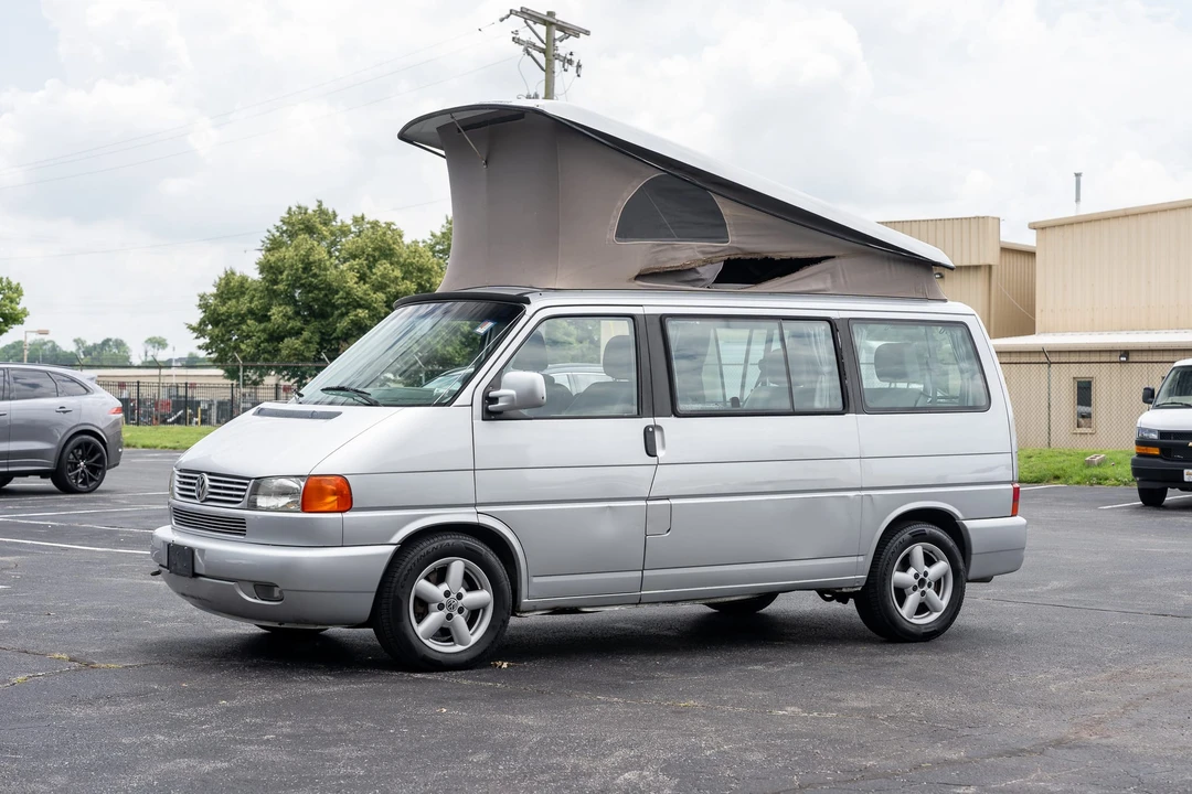 2002 Volkswagen EuroVan - Image 10 of 31