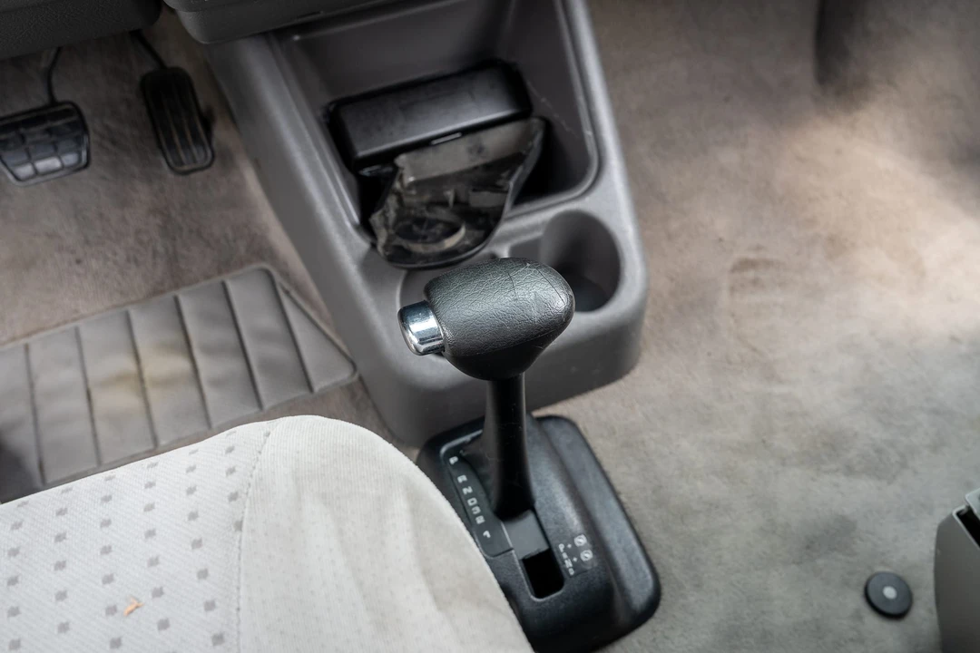 2002 Volkswagen EuroVan - Image 23 of 31