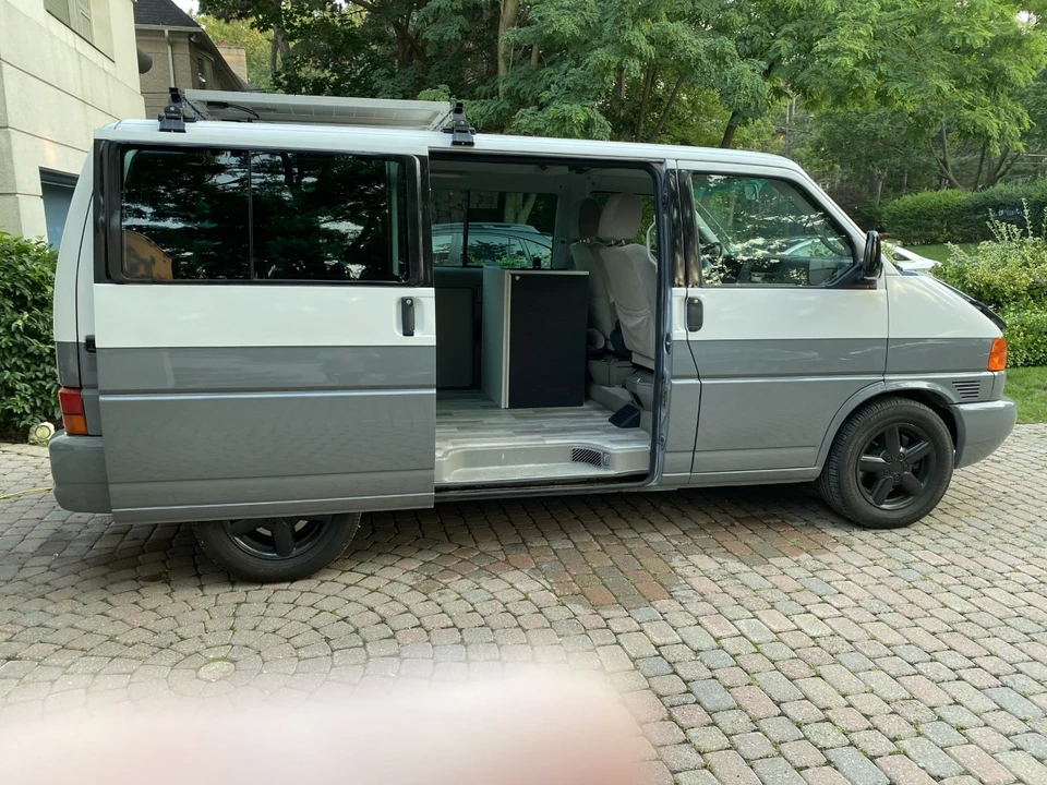 2002 Volkswagen EuroVan - Image 6 of 31