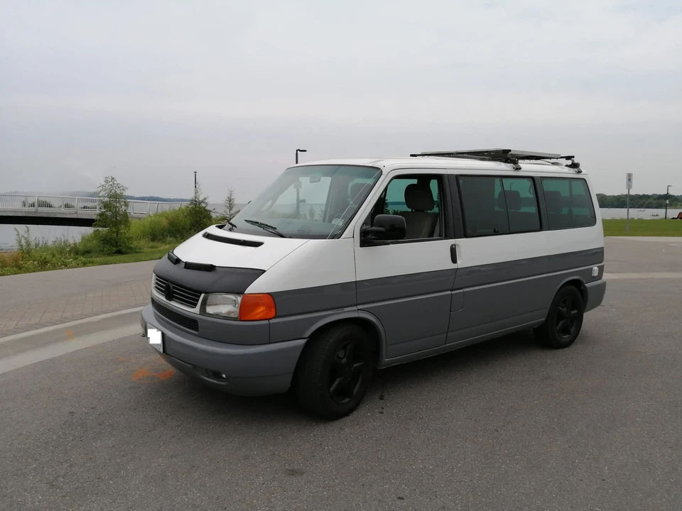 2002 Volkswagen EuroVan - Image 2 of 31