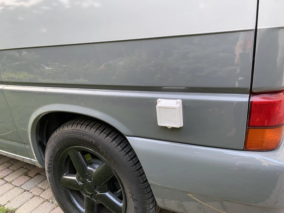 2002 Volkswagen EuroVan - Image 14 of 31