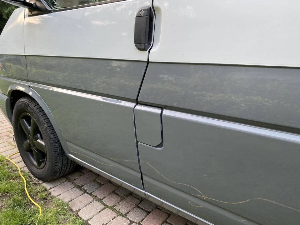 2002 Volkswagen EuroVan - Image 13 of 31