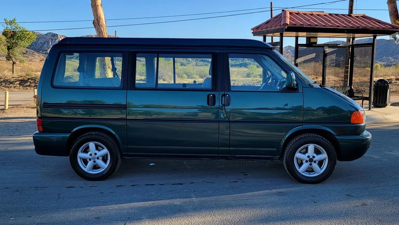 2002 Volkswagen EuroVan - Image 7 of 21