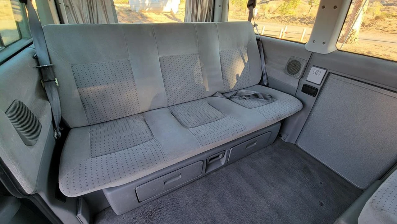 2002 Volkswagen EuroVan - Image 21 of 21