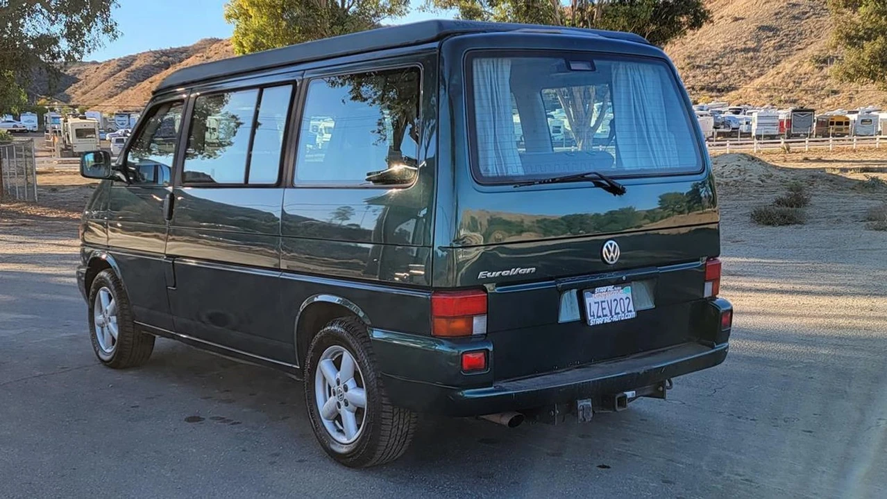 2002 Volkswagen EuroVan - Image 8 of 21