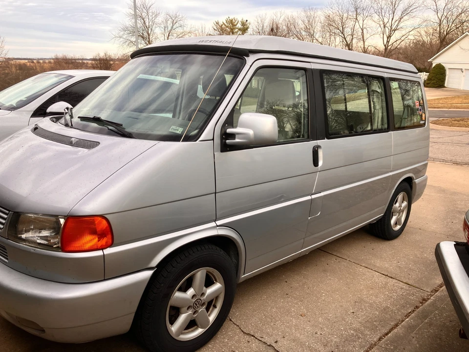 2002 Volkswagen EuroVan - Image 2 of 6