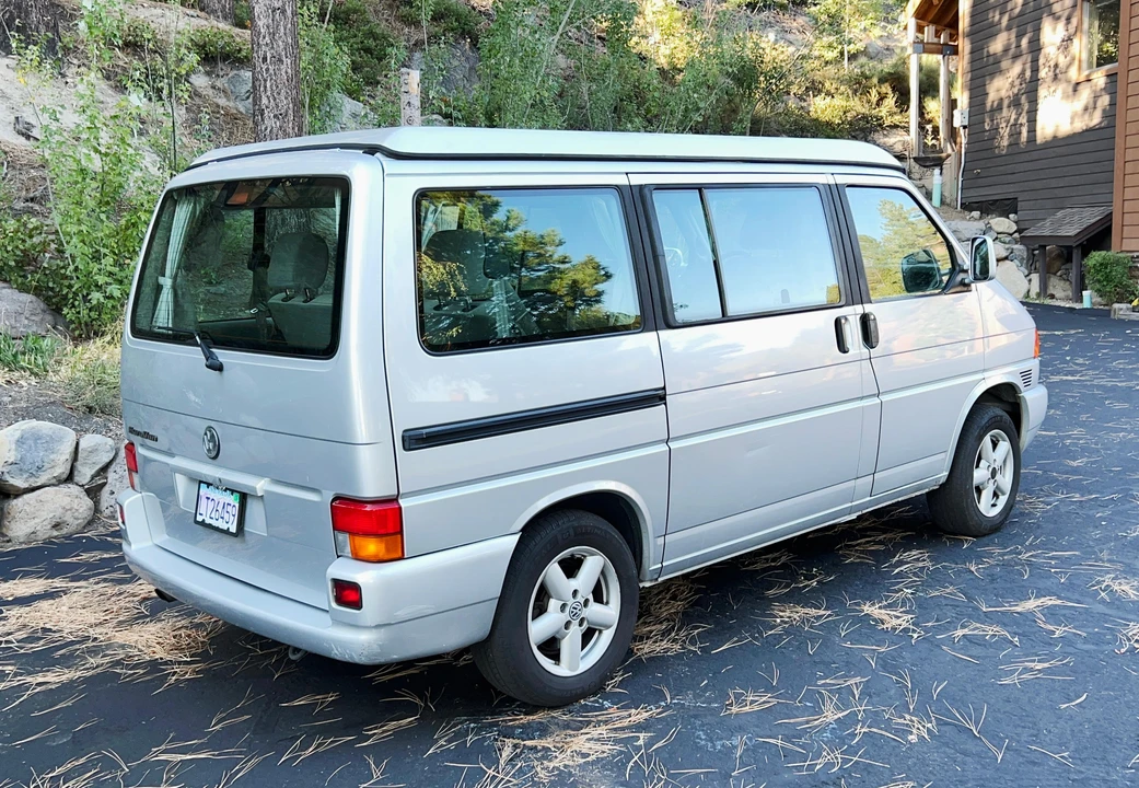 2002 Volkswagen EuroVan - Image 12 of 31