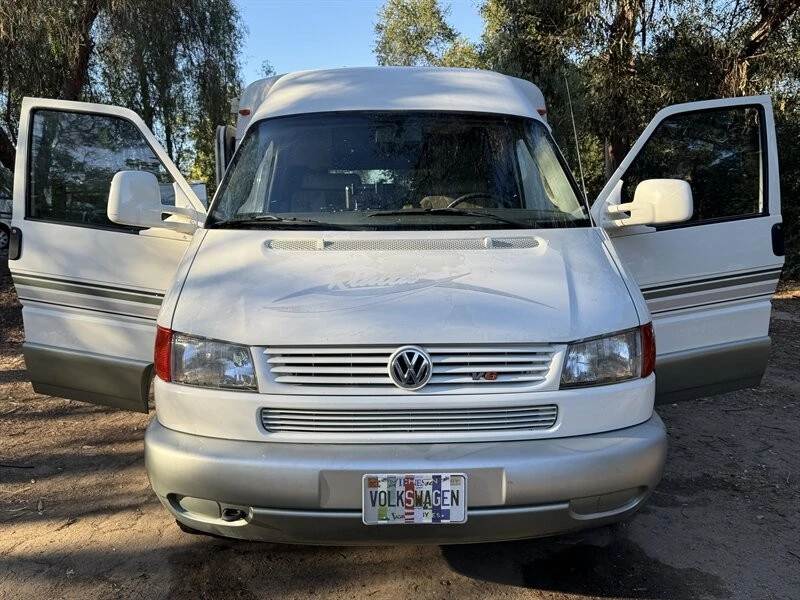 2002 Volkswagen EuroVan - Image 2 of 21