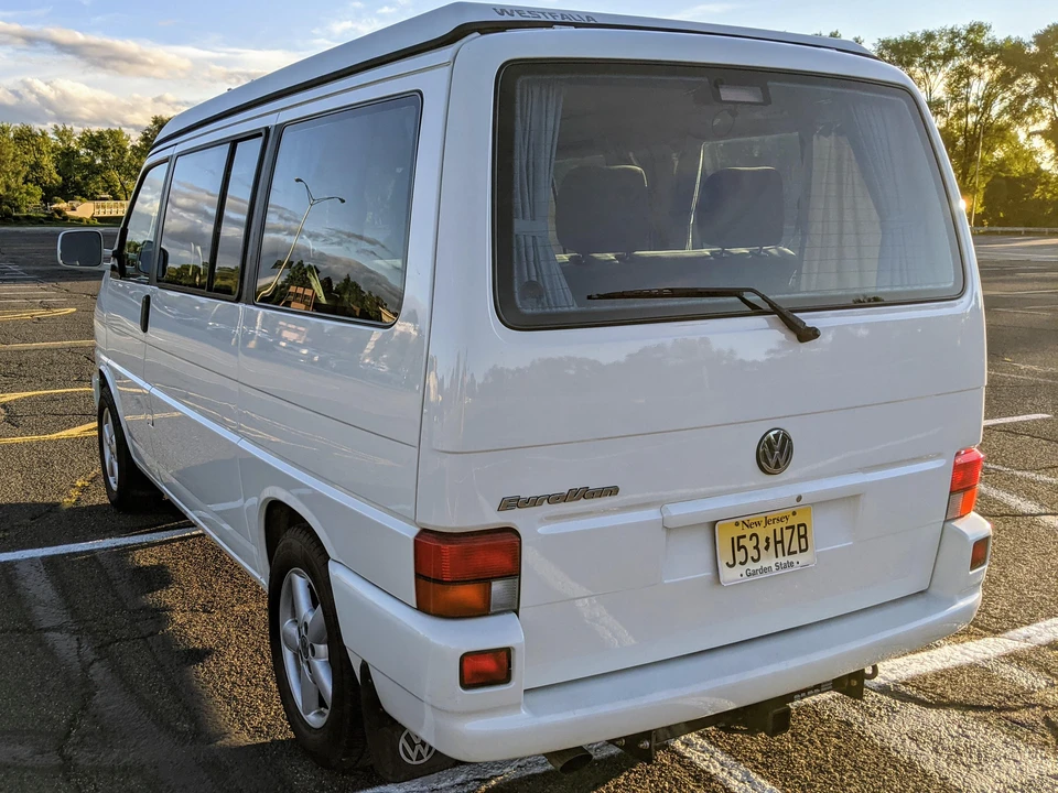 2002 Volkswagen EuroVan - Image 9 of 31
