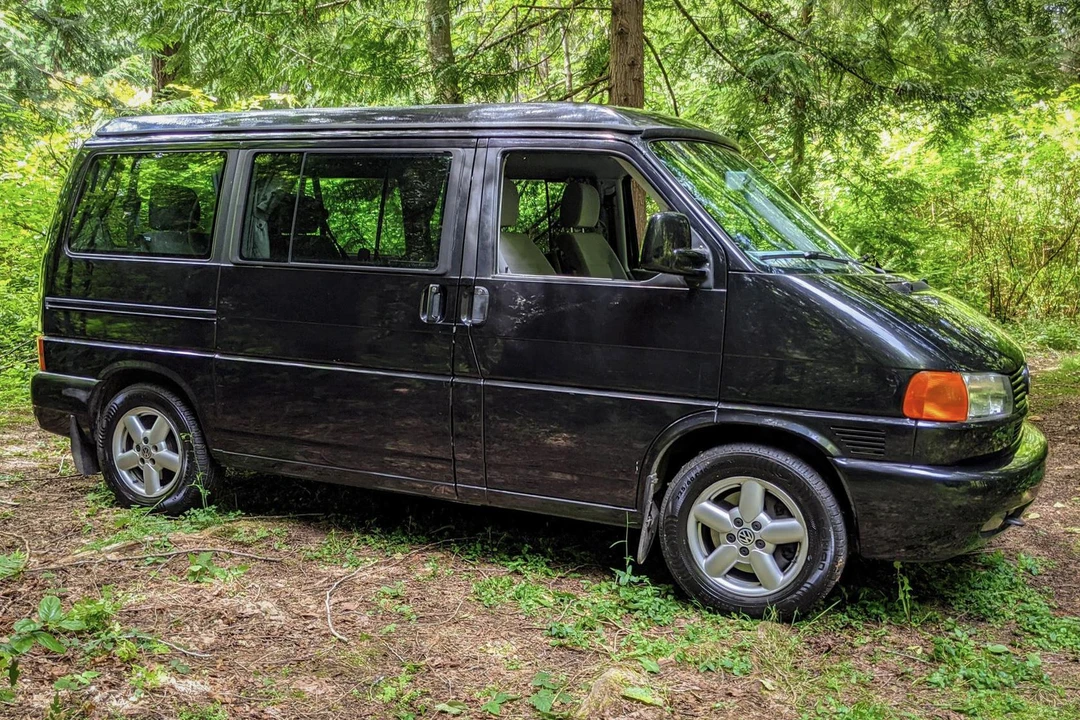 2002 Volkswagen EuroVan - Image 2 of 31
