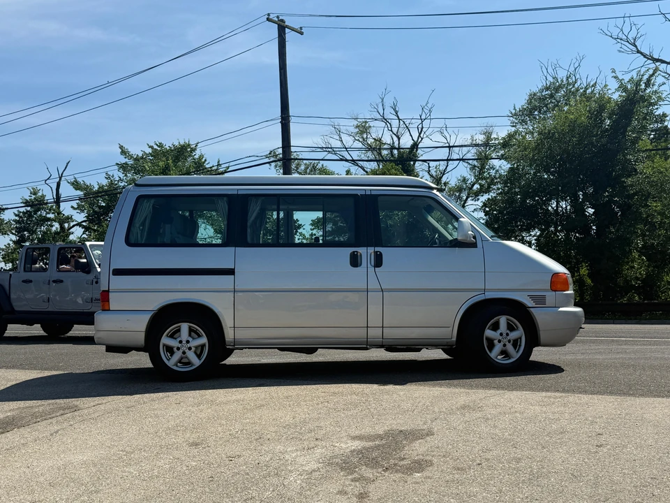 2002 Volkswagen EuroVan - Image 15 of 31