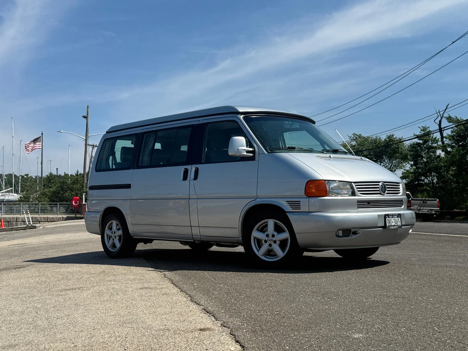 2002 Volkswagen EuroVan - Image 17 of 31