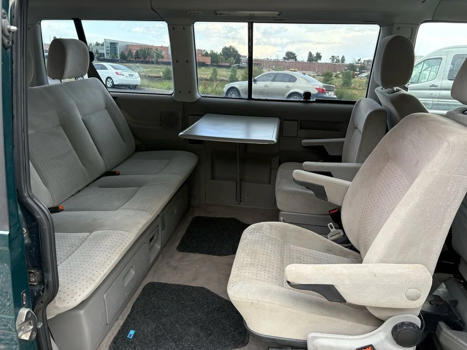 2002 Volkswagen EuroVan - Image 8 of 21