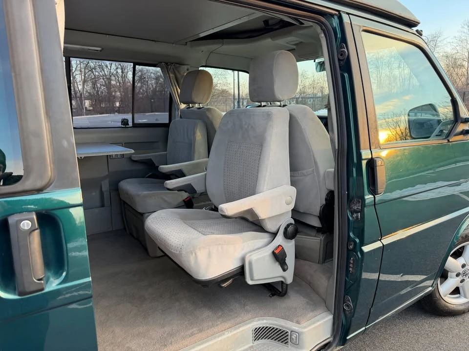 2002 Volkswagen EuroVan - Image 13 of 21