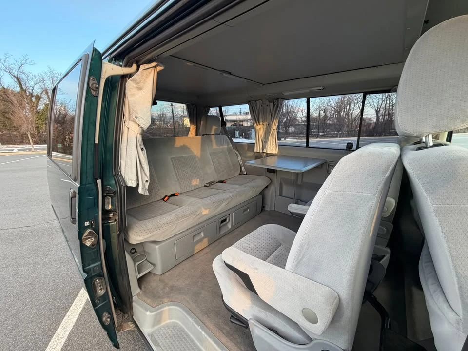 2002 Volkswagen EuroVan - Image 14 of 21