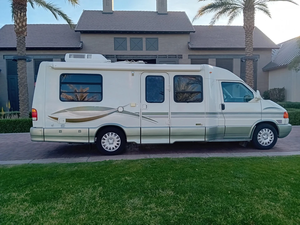 2002 Volkswagen EuroVan - Image 22 of 31