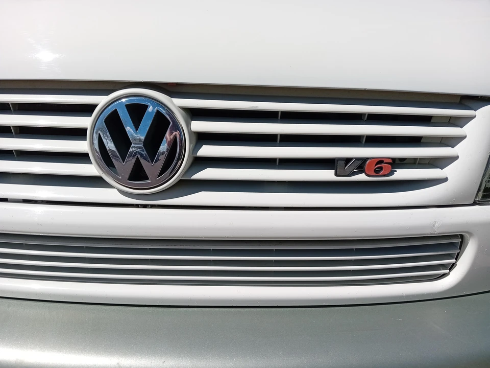 2002 Volkswagen EuroVan - Image 30 of 31