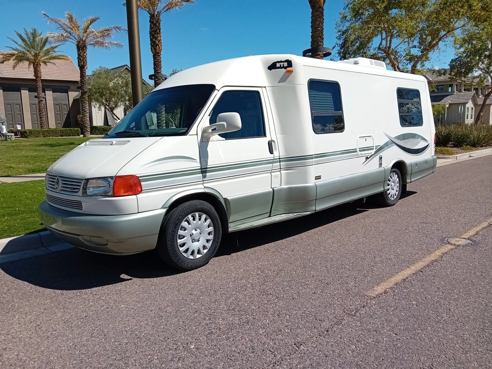 2002 Volkswagen EuroVan - Image 8 of 31
