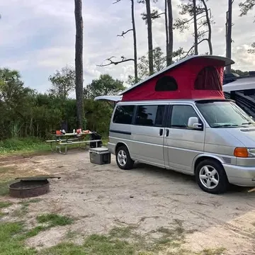2002 Volkswagen Eurovan MV Minivan 3D