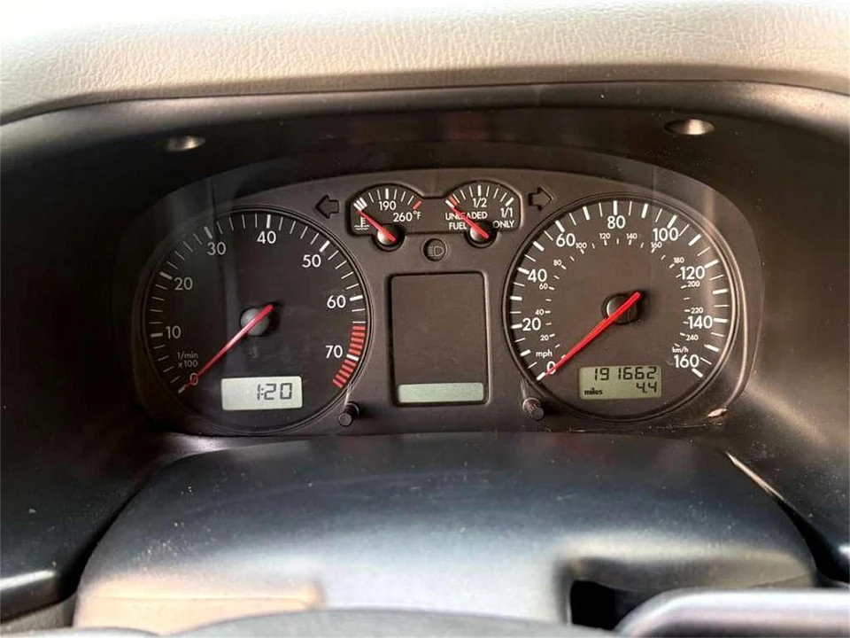 2002 Volkswagen EuroVan - Image 18 of 31