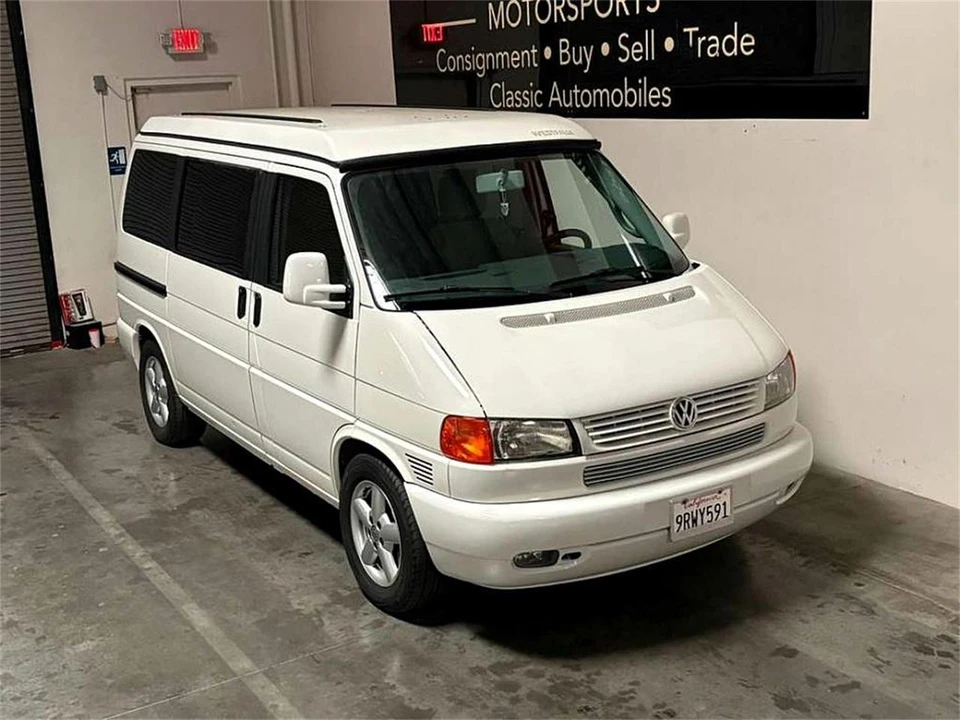 2002 Volkswagen EuroVan - Image 28 of 31
