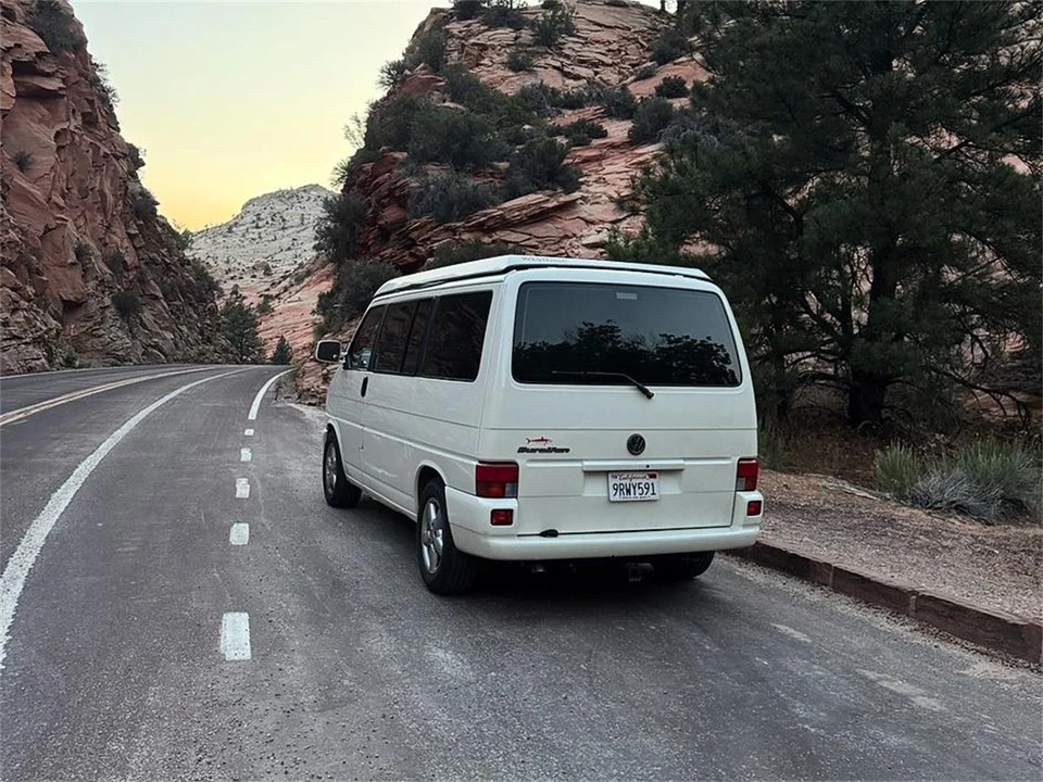 2002 Volkswagen EuroVan - Image 5 of 31