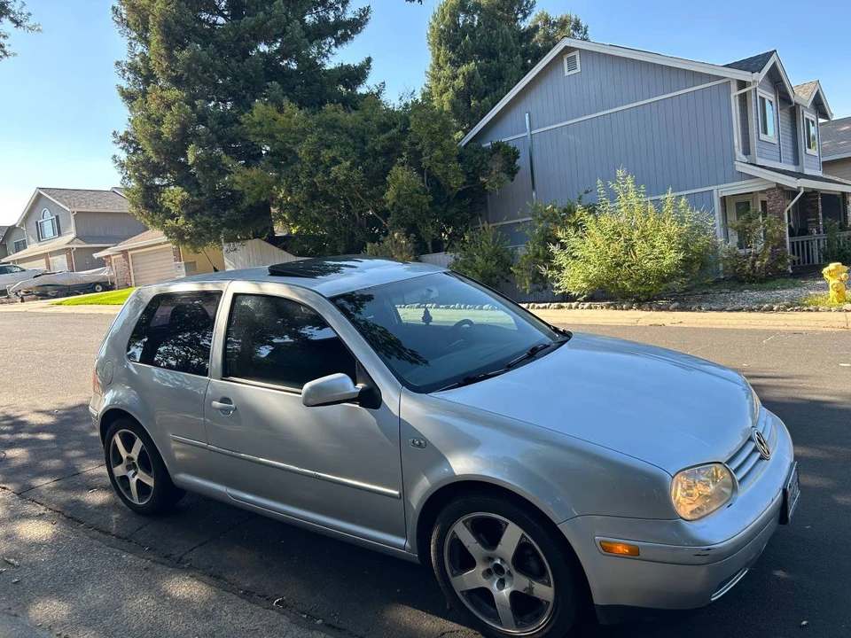 2002 Volkswagen GTI Mk4 - Image 2 of 5