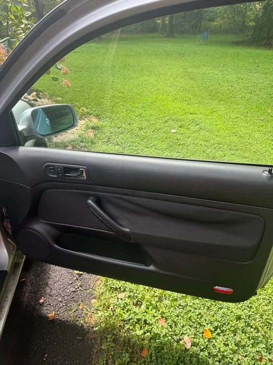 2002 Volkswagen GTI Mk4 - Image 12 of 16