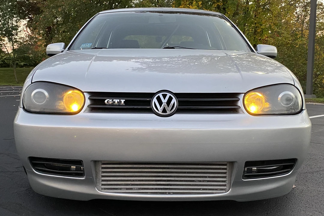 2002 Volkswagen GTI Mk4 - Image 2 of 31