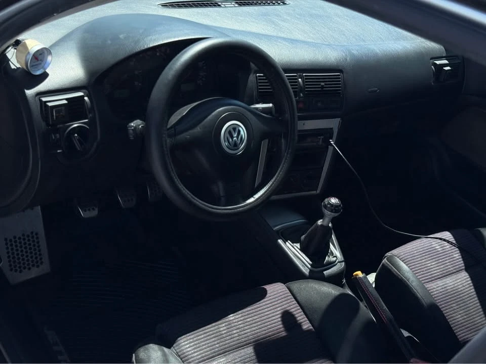 2002 Volkswagen GTI Mk4 - Image 7 of 9