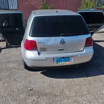 2002 Volkswagen Golf 2.5L Hatchback 2D