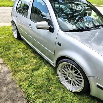 2002 Volkswagen Golf GL Hatchback 4D