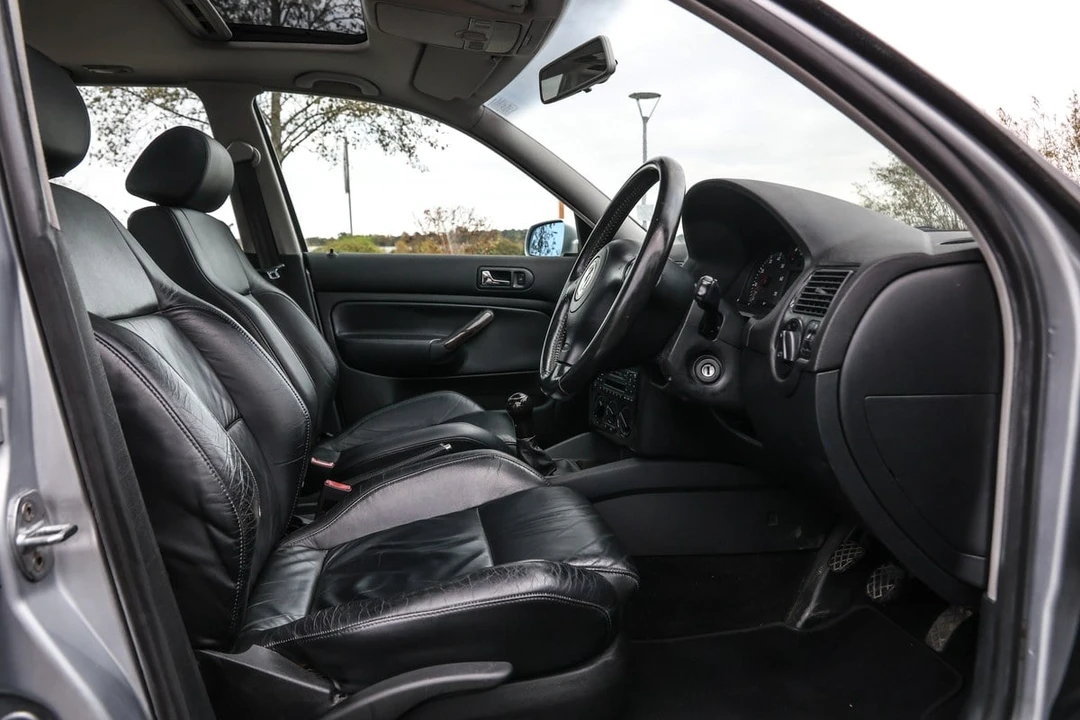 2002 Volkswagen GTI Mk4 - Image 19 of 30