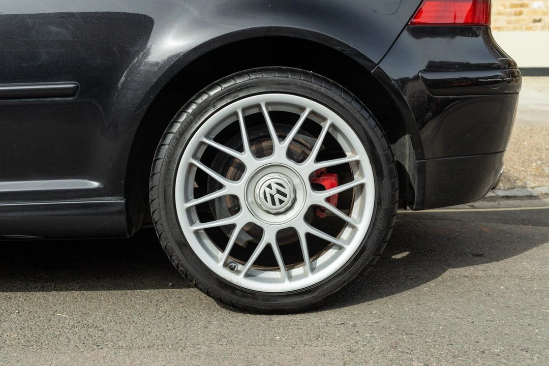2002 Volkswagen GTI Mk4 - Image 20 of 30