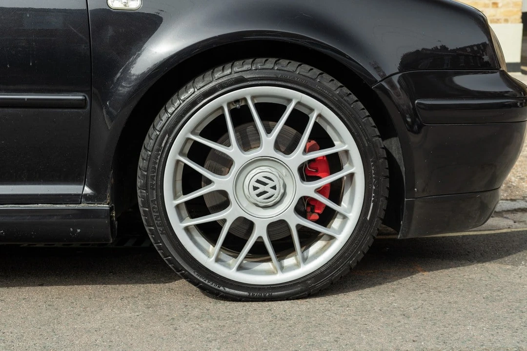 2002 Volkswagen GTI Mk4 - Image 22 of 30