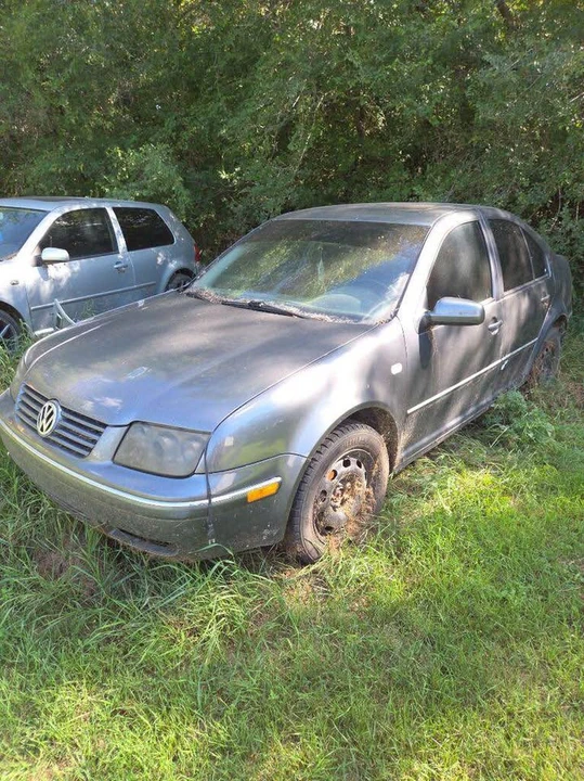 2002 Volkswagen GTI Mk4 - Image 2 of 11