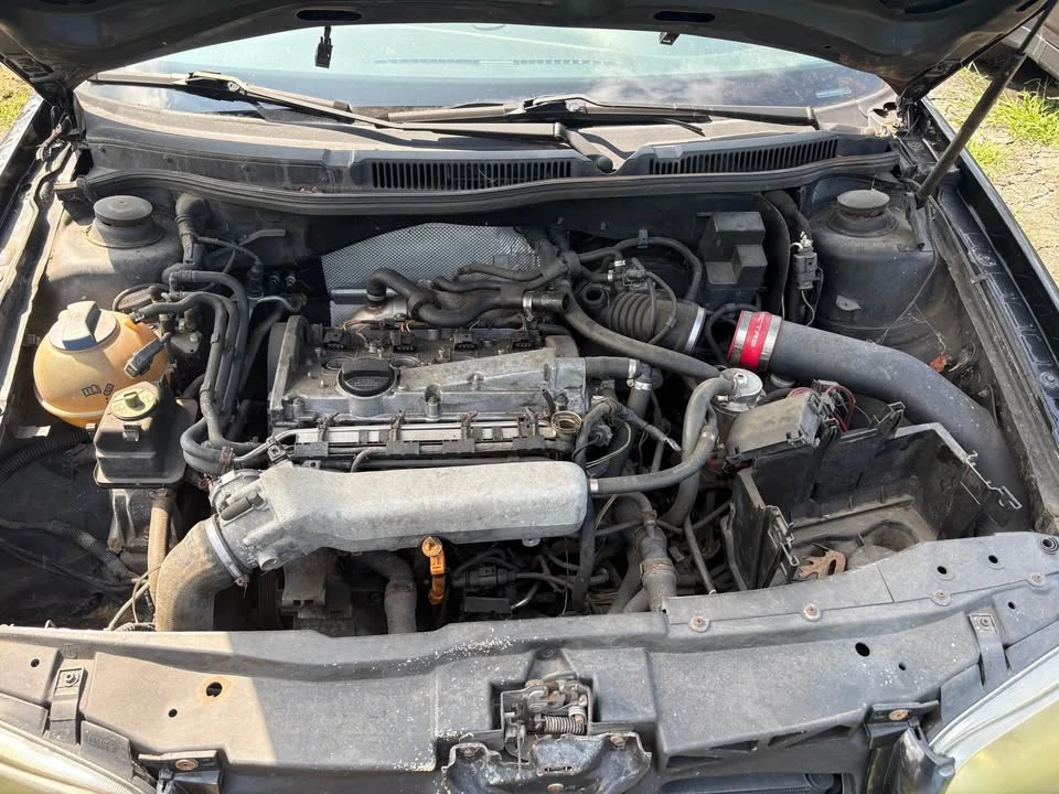 2002 Volkswagen GTI Mk4 - Image 10 of 12